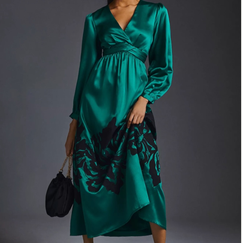 ANTHROPOLOGIE 1X NWT NIKASHA  EMBROIDERED SATIN DRESS GREEN MAXI